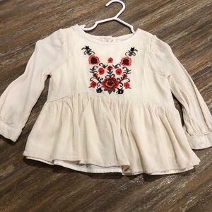 Toddlers 2t boho embroidered top